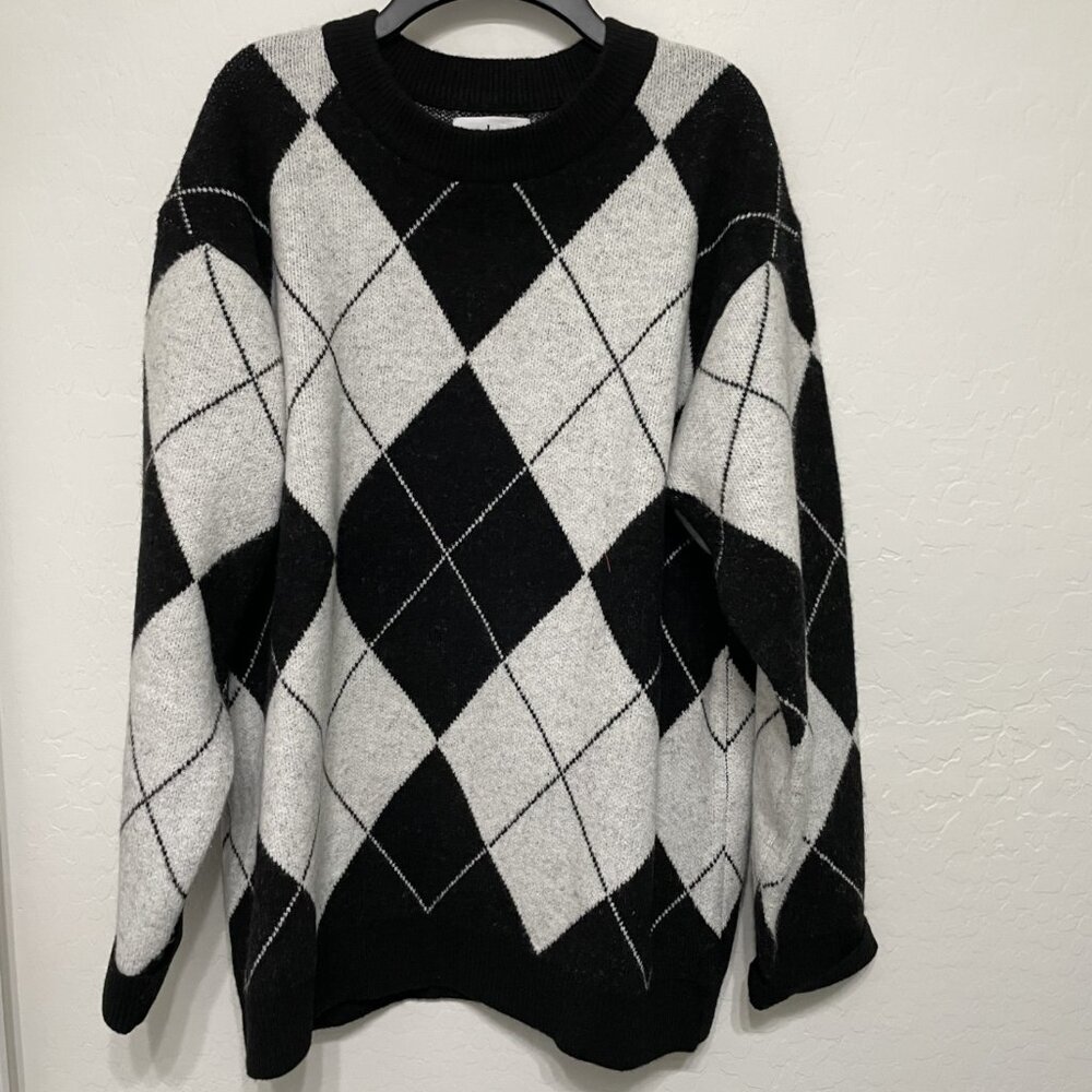 Velvet by Graham & Spencer Monochrome Argyle Sweater